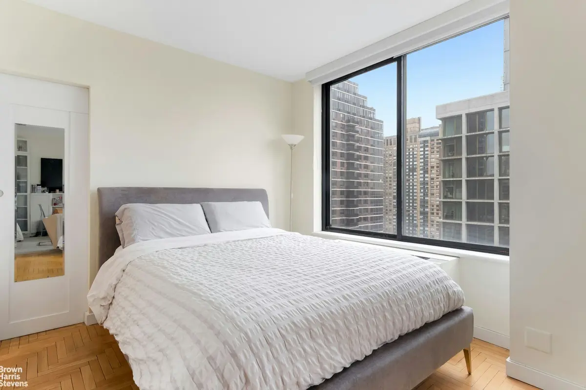 The Waterford 300 East 93rd Street Unit 23D Studio Apt For Rent For