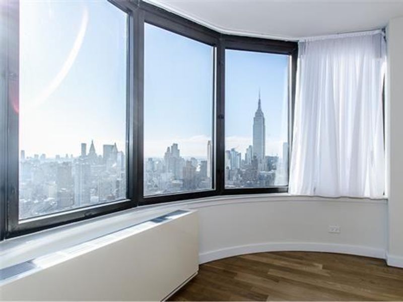 The Corinthian 330 East 38th Street Unit 50b 1 Bed Apt For Sale For 1 495 000 Cityrealty