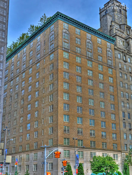 The Stanhope, 995 Fifth Avenue