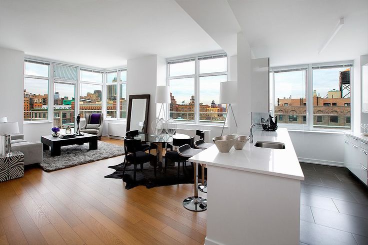 The Larstrand at 277 West 77th Street offers elegant rentals in a convenient Upper West Side location. (Image via Rose Associates)