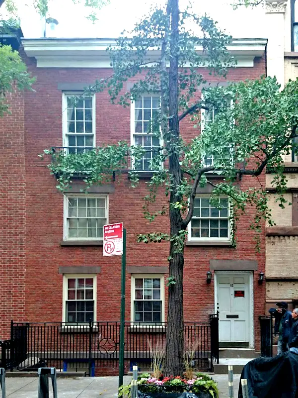 83 Perry Street