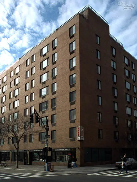 The Centra, 100 West 89th Street