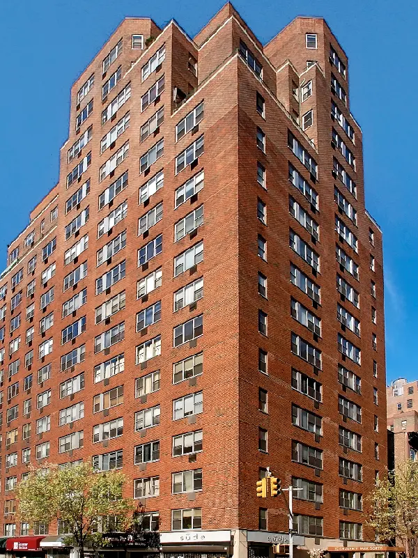 Gramercy Towers, 32 Gramercy Park South
