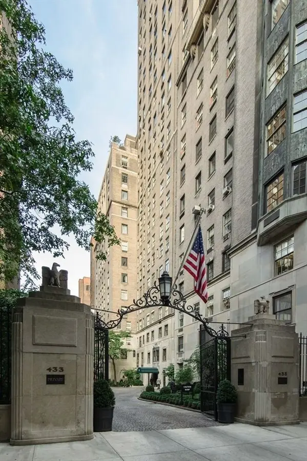 River House, 435 East 52nd Street