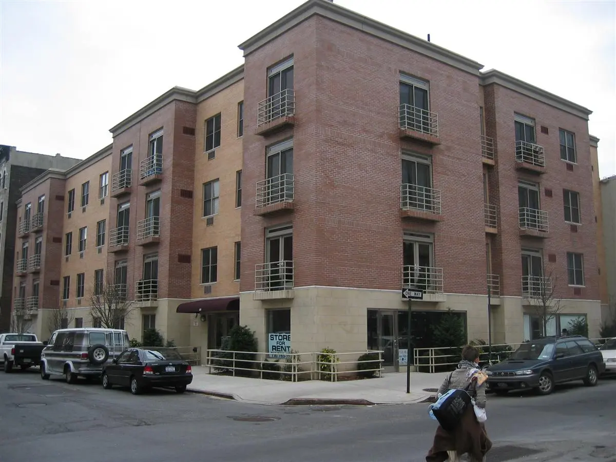 The Bedford Court Condominium, 150 South 1st Street