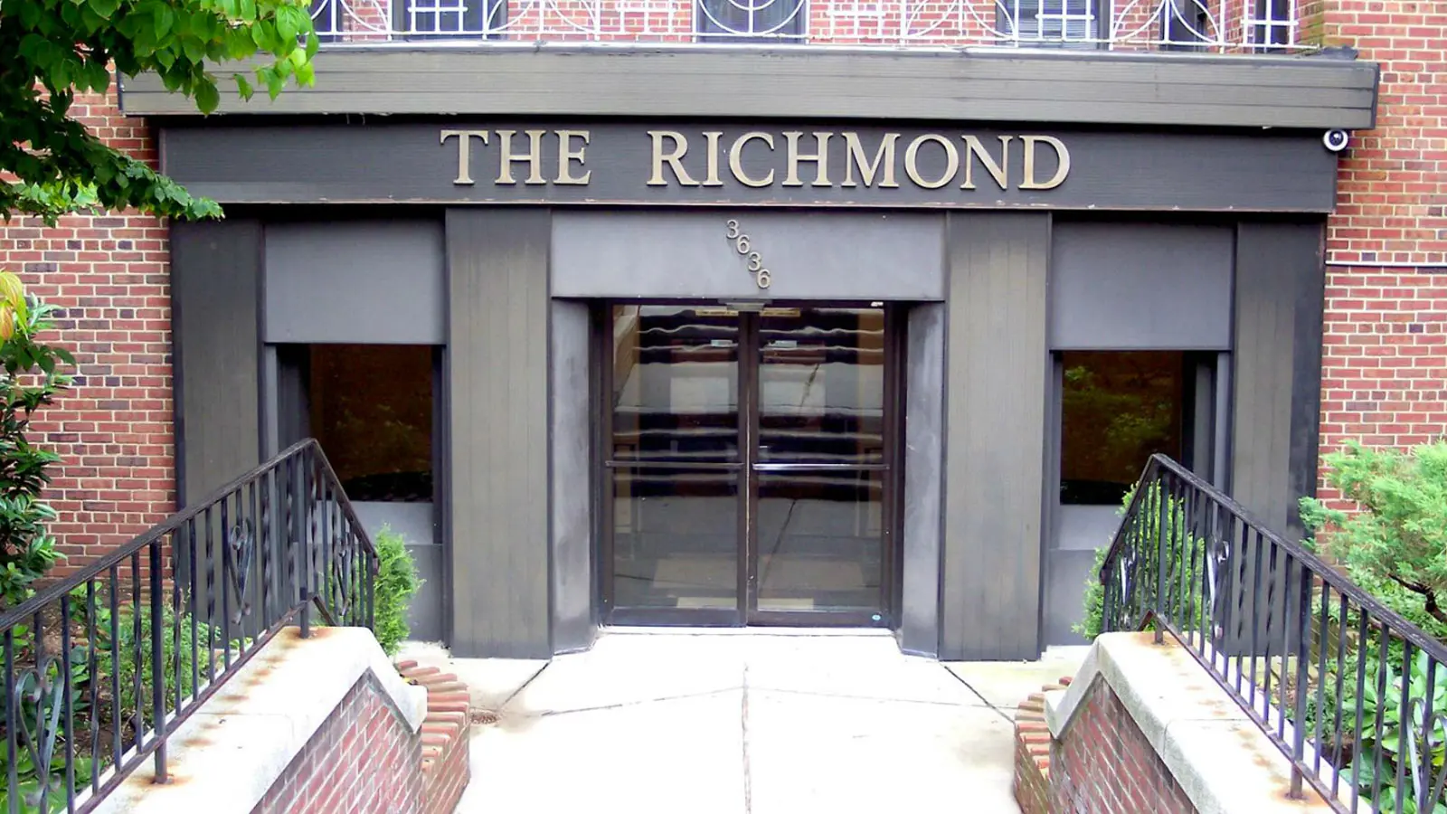 The Richmond, 3636 Greystone Avenue