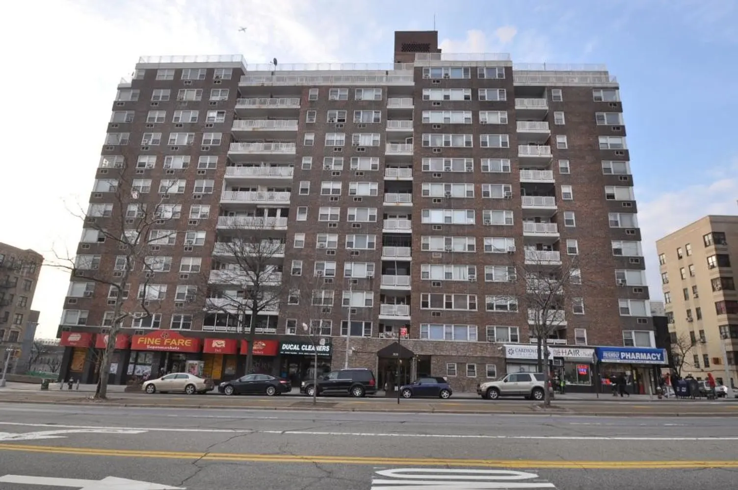 3127 Grand Concourse