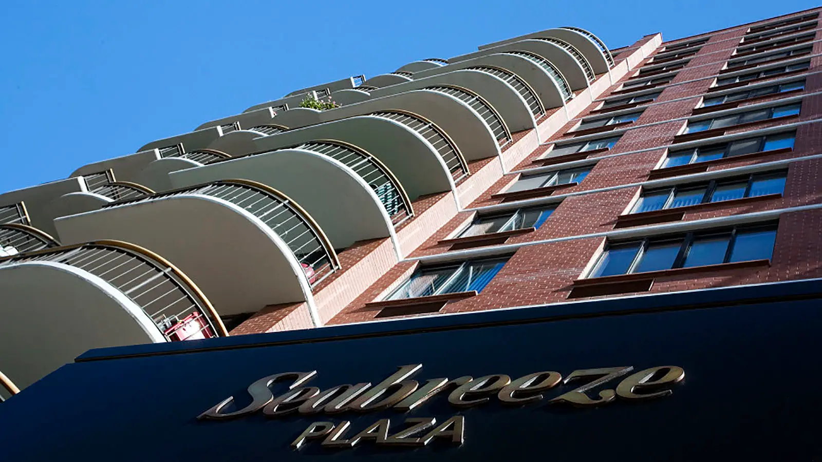 Seabreeze Plaza Condominiums, 3111 Ocean Parkway