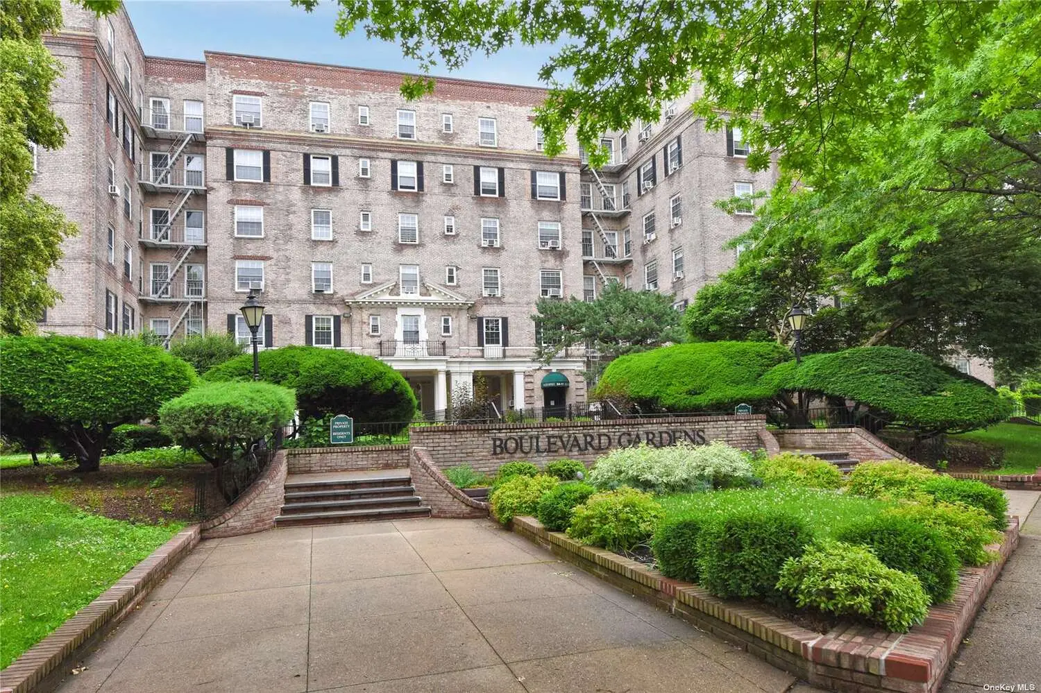 Boulevard Gardens, 55-03 31st Avenue