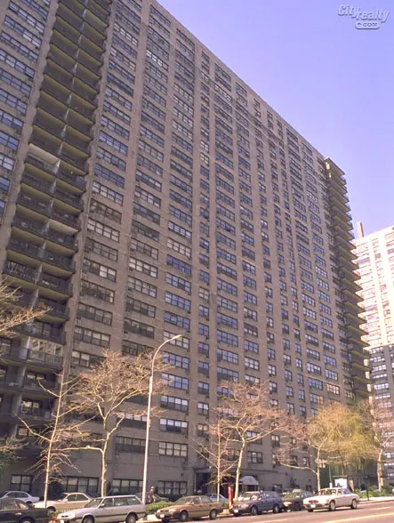 Lincoln Towers, 185 West End Avenue