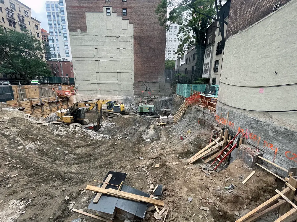 162 East 36th Street construction