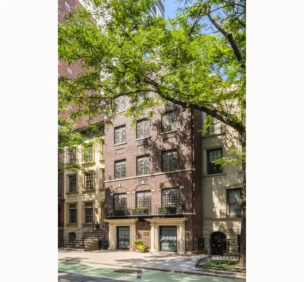 211 East 62nd Street, Upper East Side townhouse