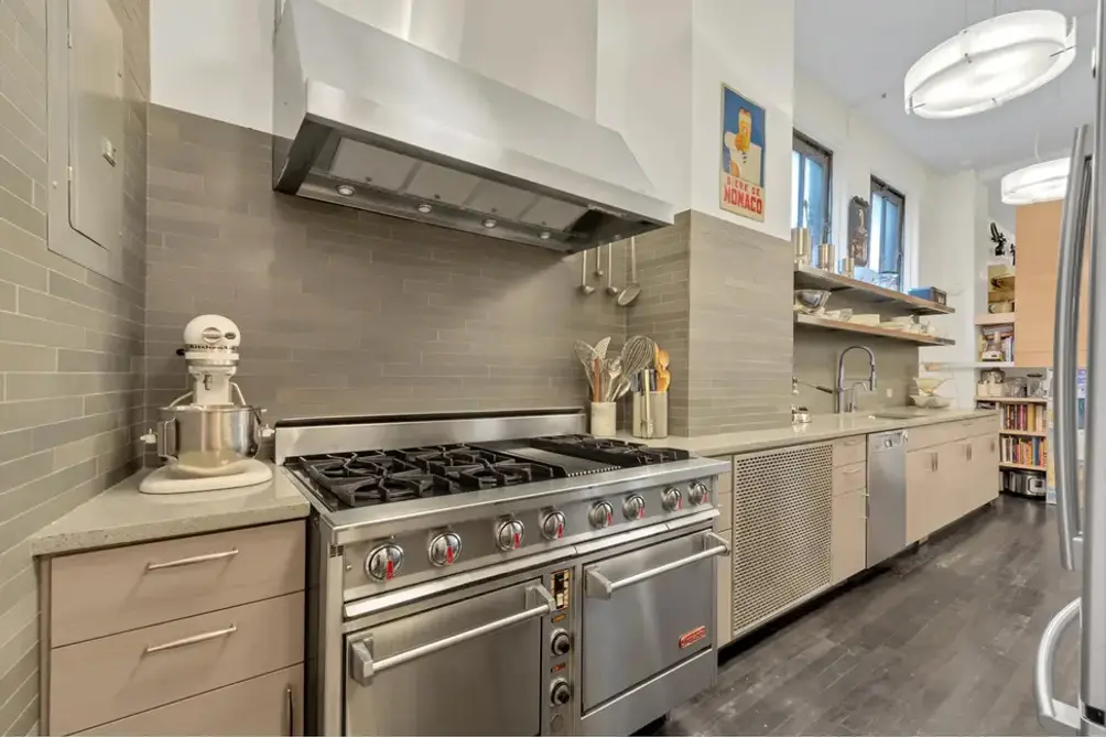 Double ovens in open kitchen