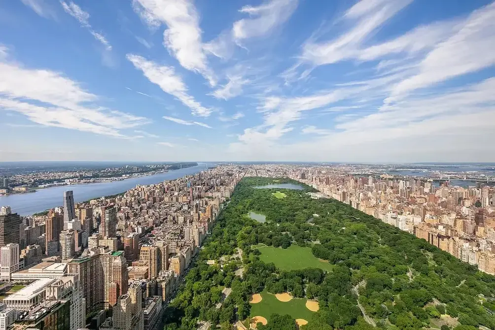 Central Park, Manhattan, and Hudson River views