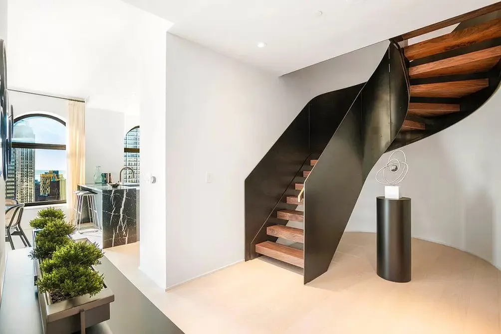 Foyer with sculptural staircase