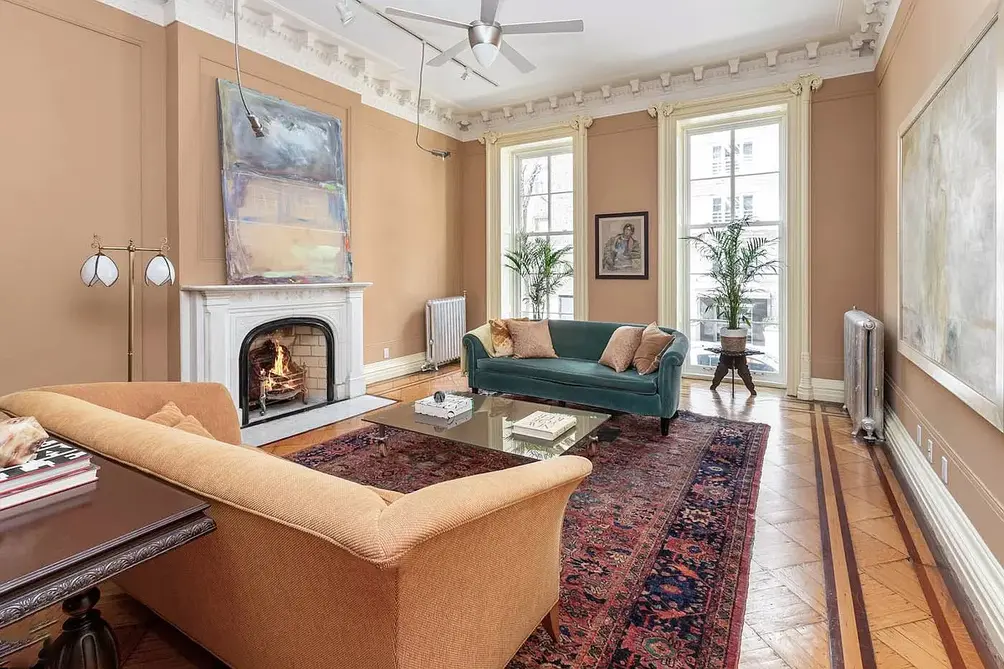 Living room with fireplace