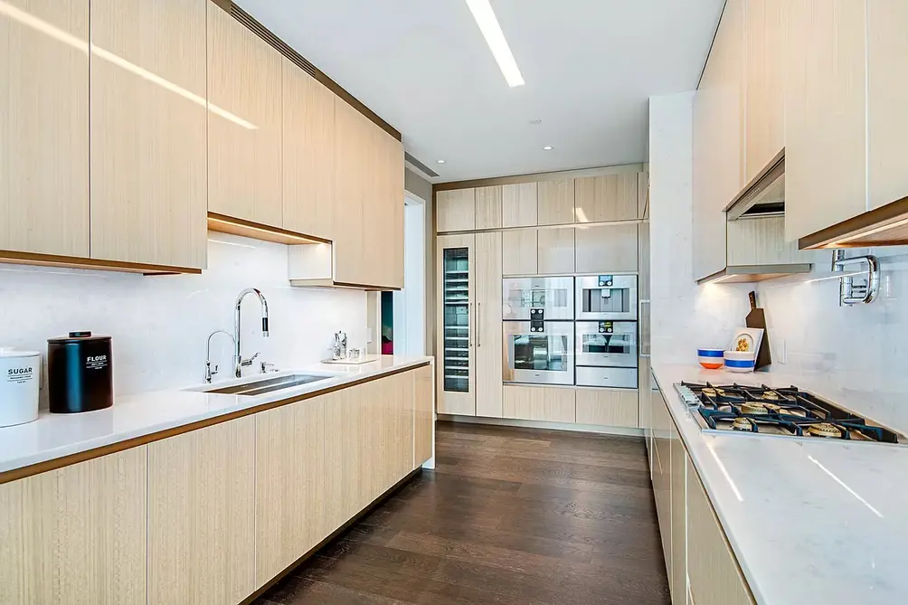 Kitchen with high-end appliances