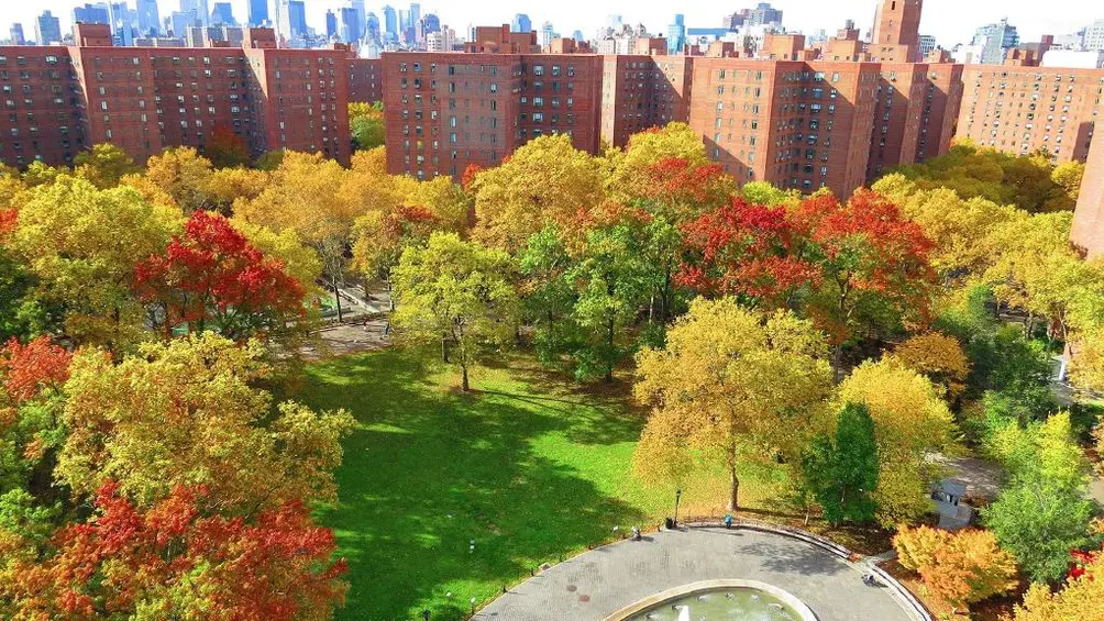 aerial view of stuytown nyc
