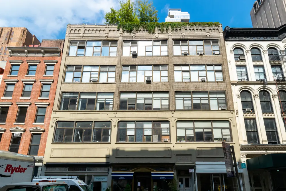 137 Duane Street, loft condominium in Tribeca