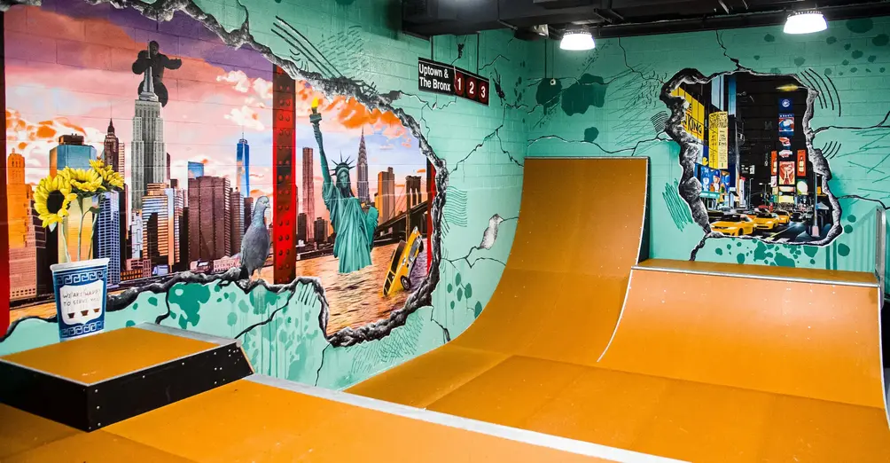 Indoor half-pipe skate park