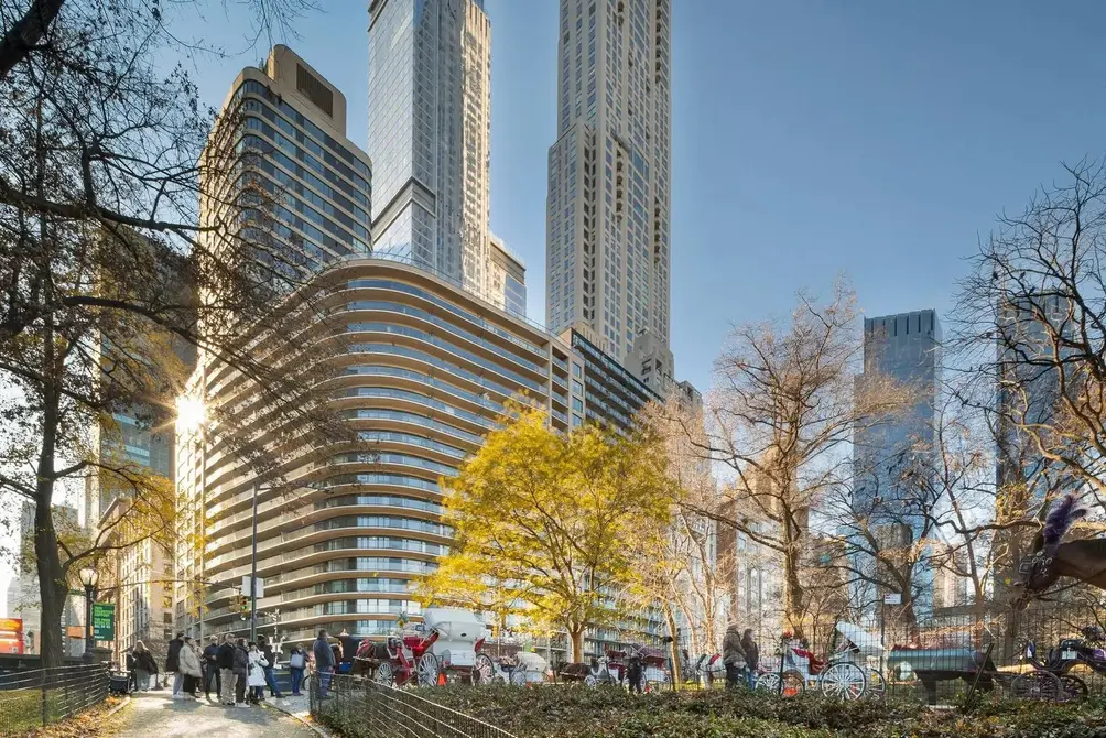 200 Central Park South, building with curved corner