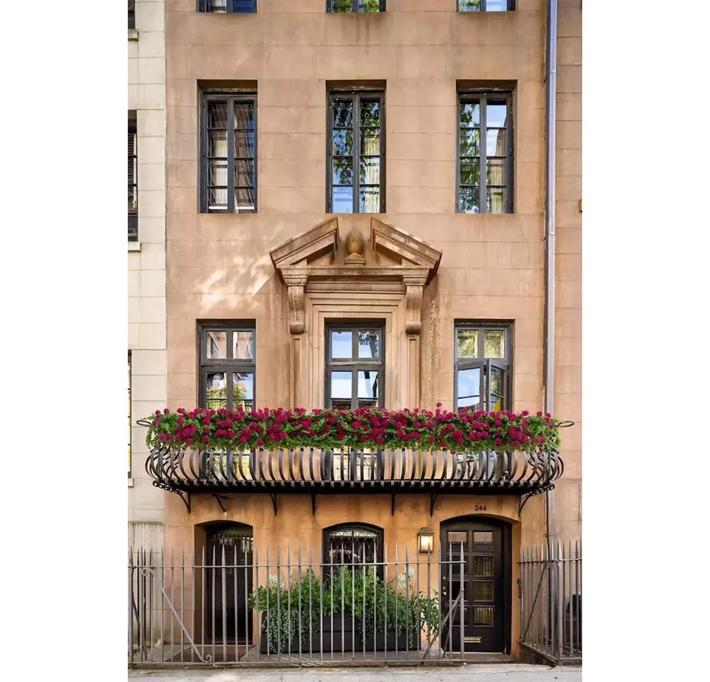 244 East 49th Street, Turtle Bay townhouse