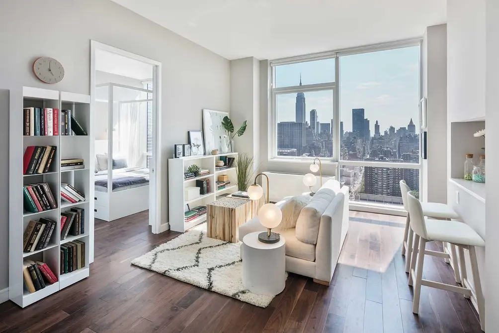 507 West Chelsea model unit with views of the Empire State Building