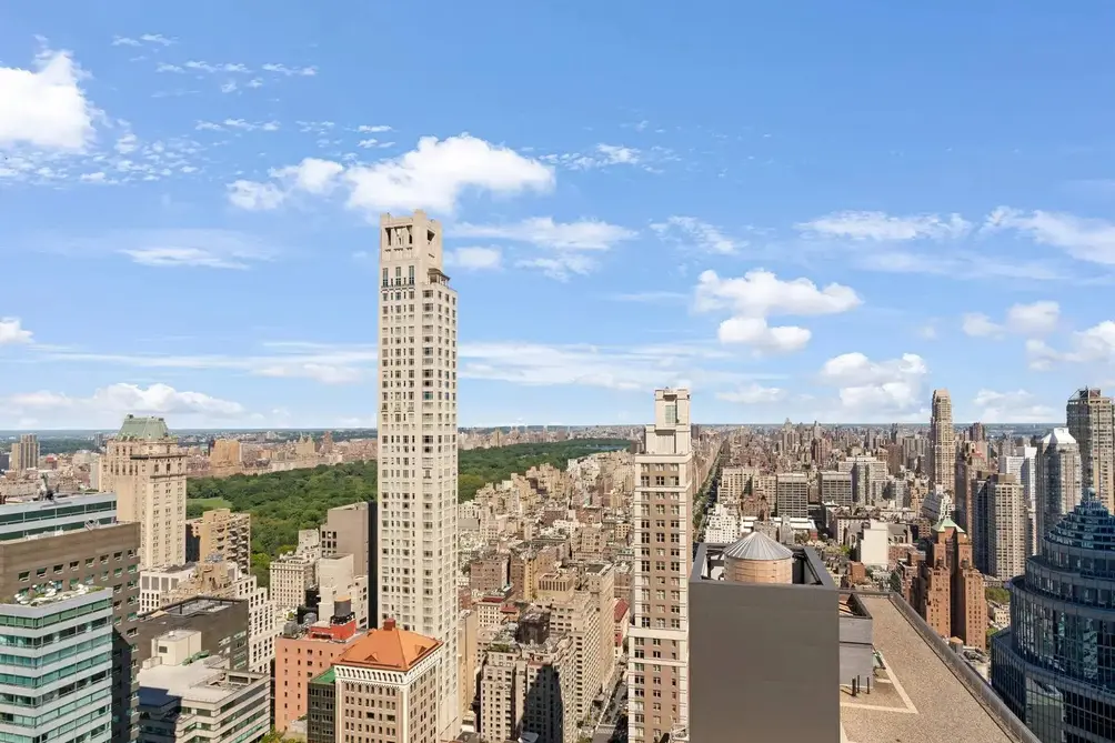 520 Park Avenue, Upper East Side condo