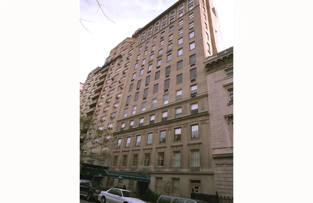 944 Fifth Avenue, Upper East Side co-op