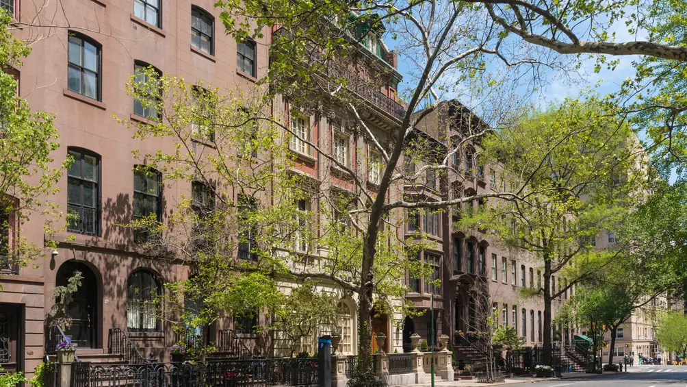 Townhouse block in Murray Hill