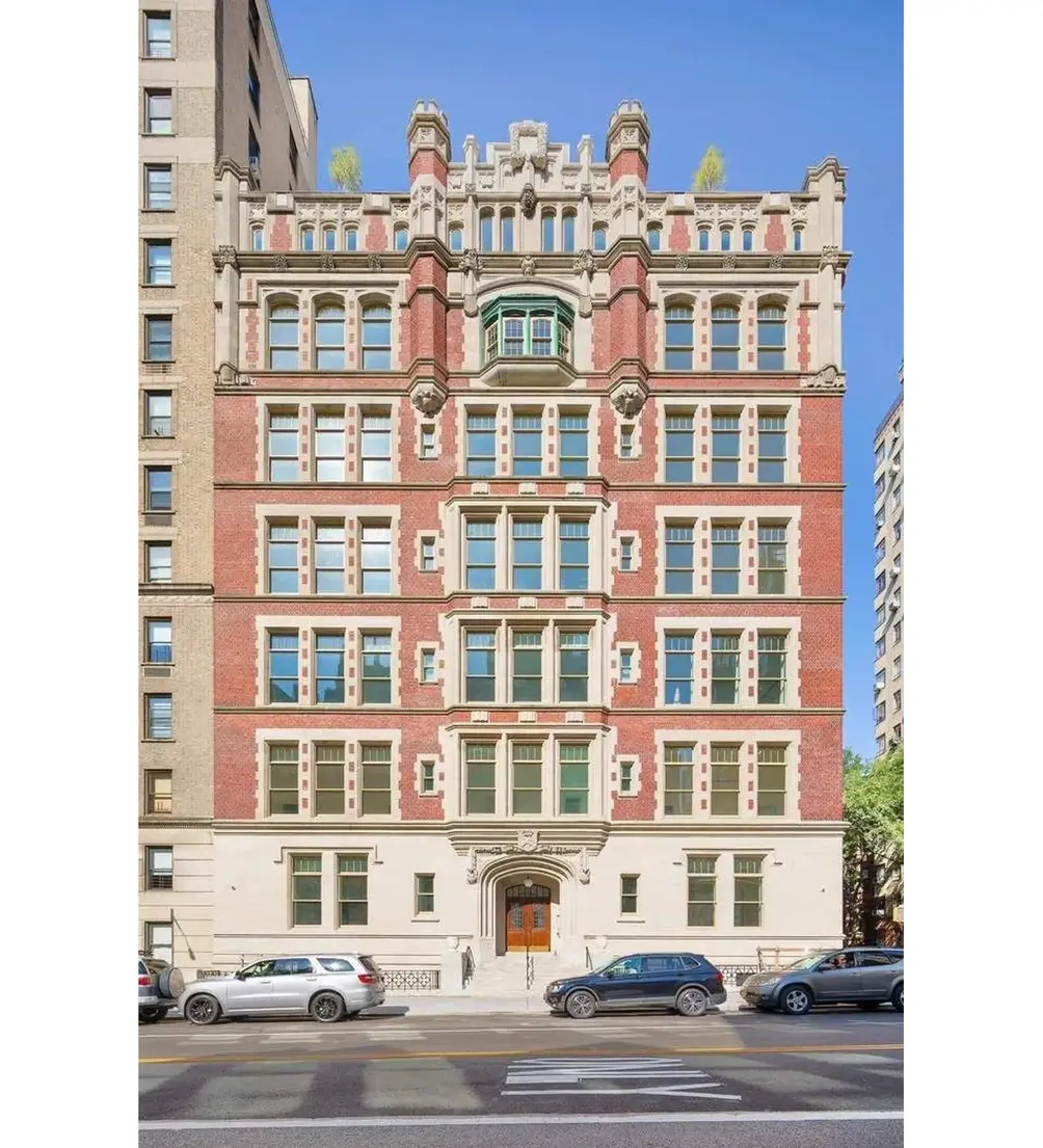 555 West End Avenue, school turned condominium