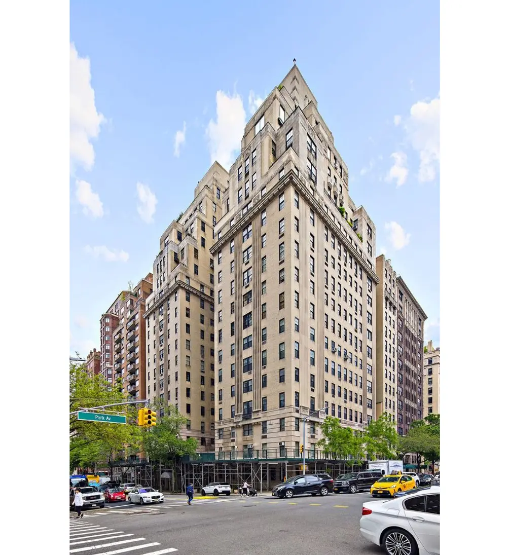 895 Park Avenue, prewar Upper East Side cooperative