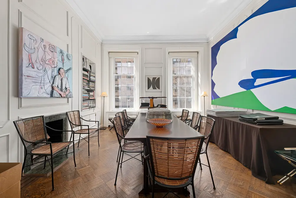 Formal dining room