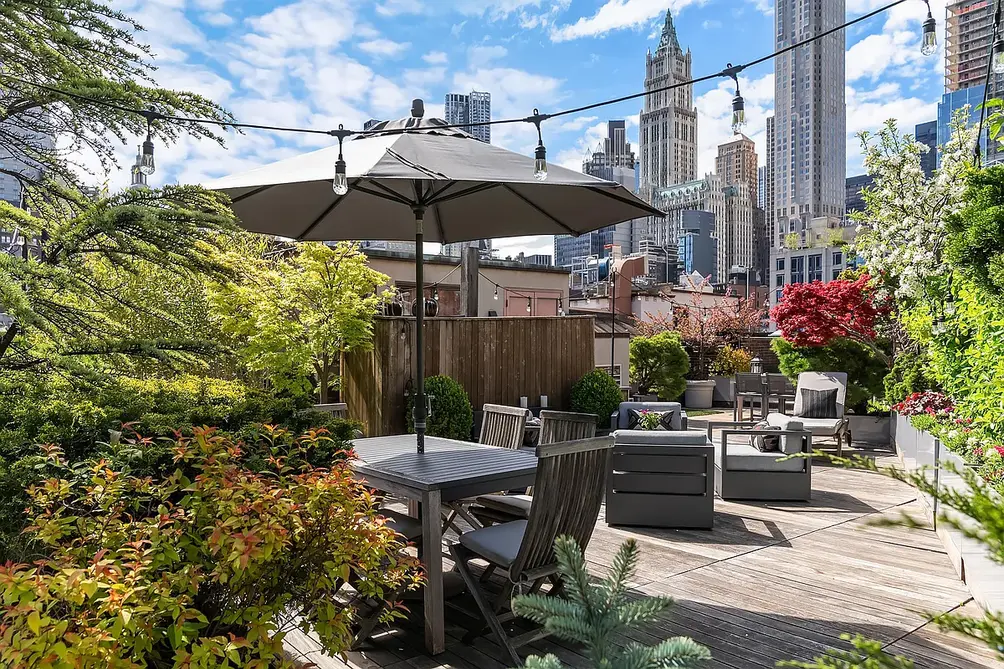 Penthouse terraces, NYC lofts