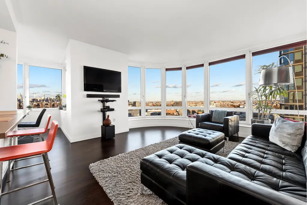 NYC apartments with glorious views of the world's most iconic skyline ...