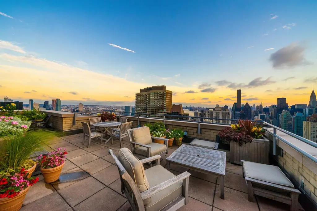 Central Park-facing penthouses with listing price reductions | CityRealty