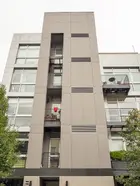 The Ella Condominium, 82 Guernsey Street