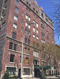 61 Fifth Ave. in Greenwich Village : Sales, Rentals, Floorplans