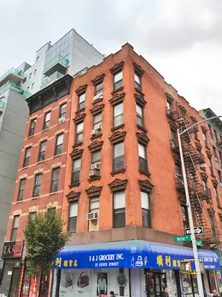 49 Hester Street