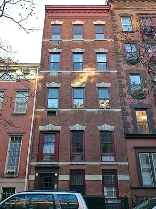 452 West 22nd Street