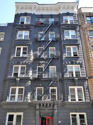 211 East 33rd Street