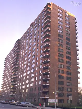 400 Central Park West