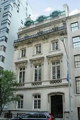 18 East 68th Street