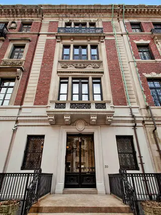 28 West 74th Street