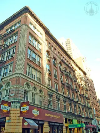 23 Waverly Place