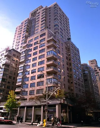 Brevoort East, 20 East 9th Street: Sales Summary