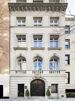 18 East 74th Street