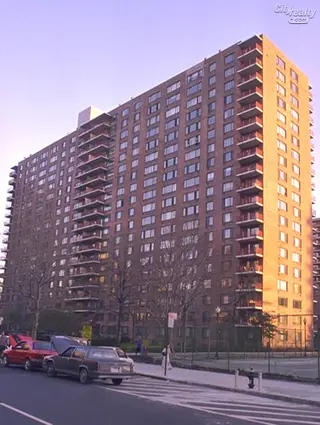 392 Central Park West