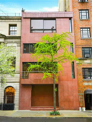 17 East 65th Street