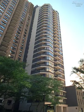 22 West 66th Street